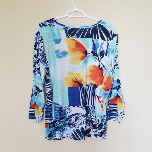 🌹Polyester Fullsleeve T-Shirt - Picture 3 of 3